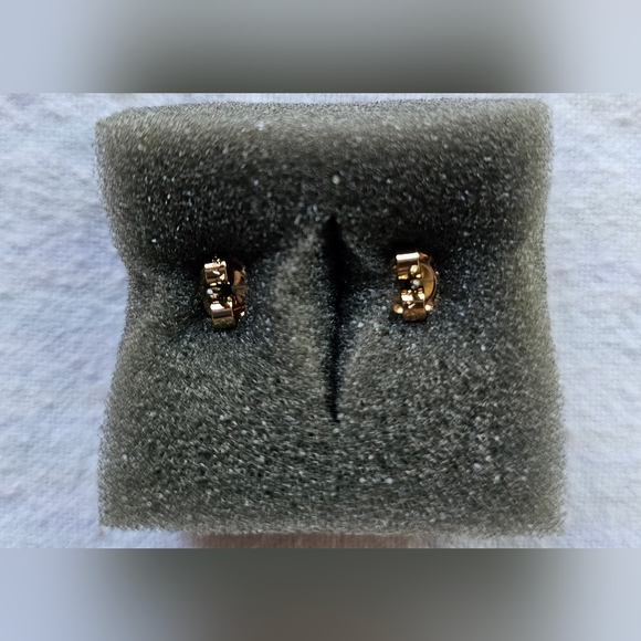 Vintage Avon Festive Accents Holiday Earrings, Santa's Stocking, Red, Gold, NIB - Picture 2 of 7